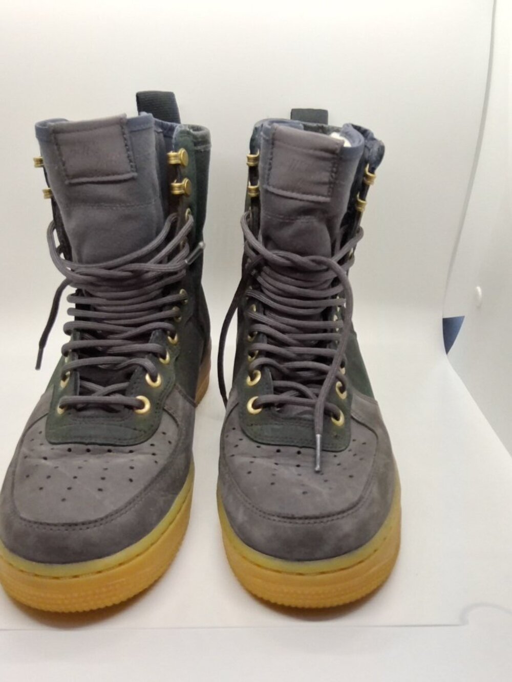 AF1 Nike SF Trainers Sneakers High Air Force Sherpa Size 8.5 Never Worn. No Box - Picture 2 of 16